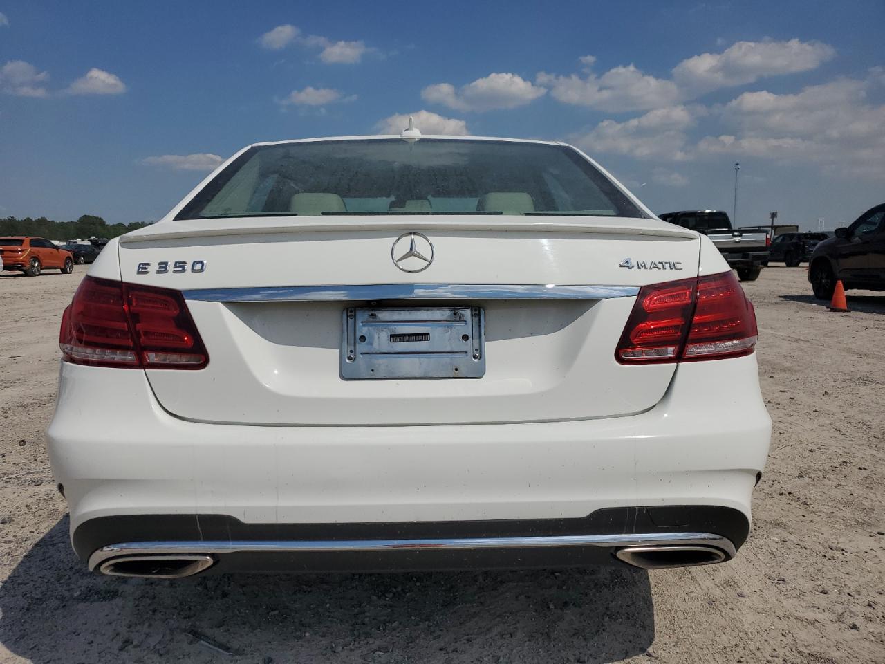 WDDHF8JB8EA898810 2014 Mercedes-Benz E 350 4Matic