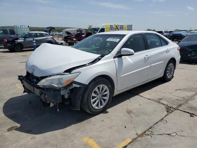 Lot #2469134705 2015 TOYOTA CAMRY LE salvage car