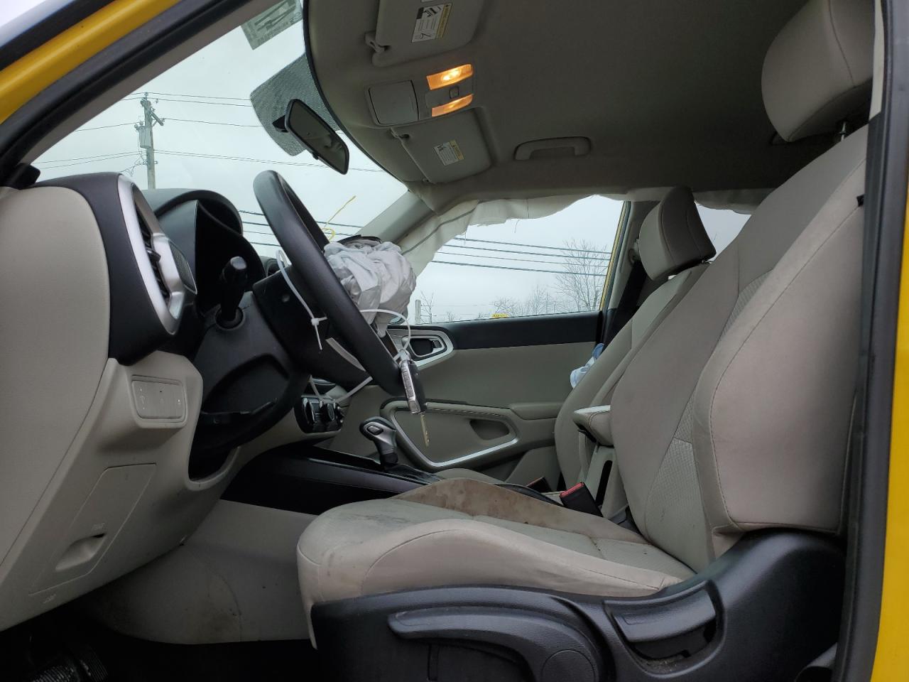 KNDJ23AU0L7092353 2020 Kia Soul Lx