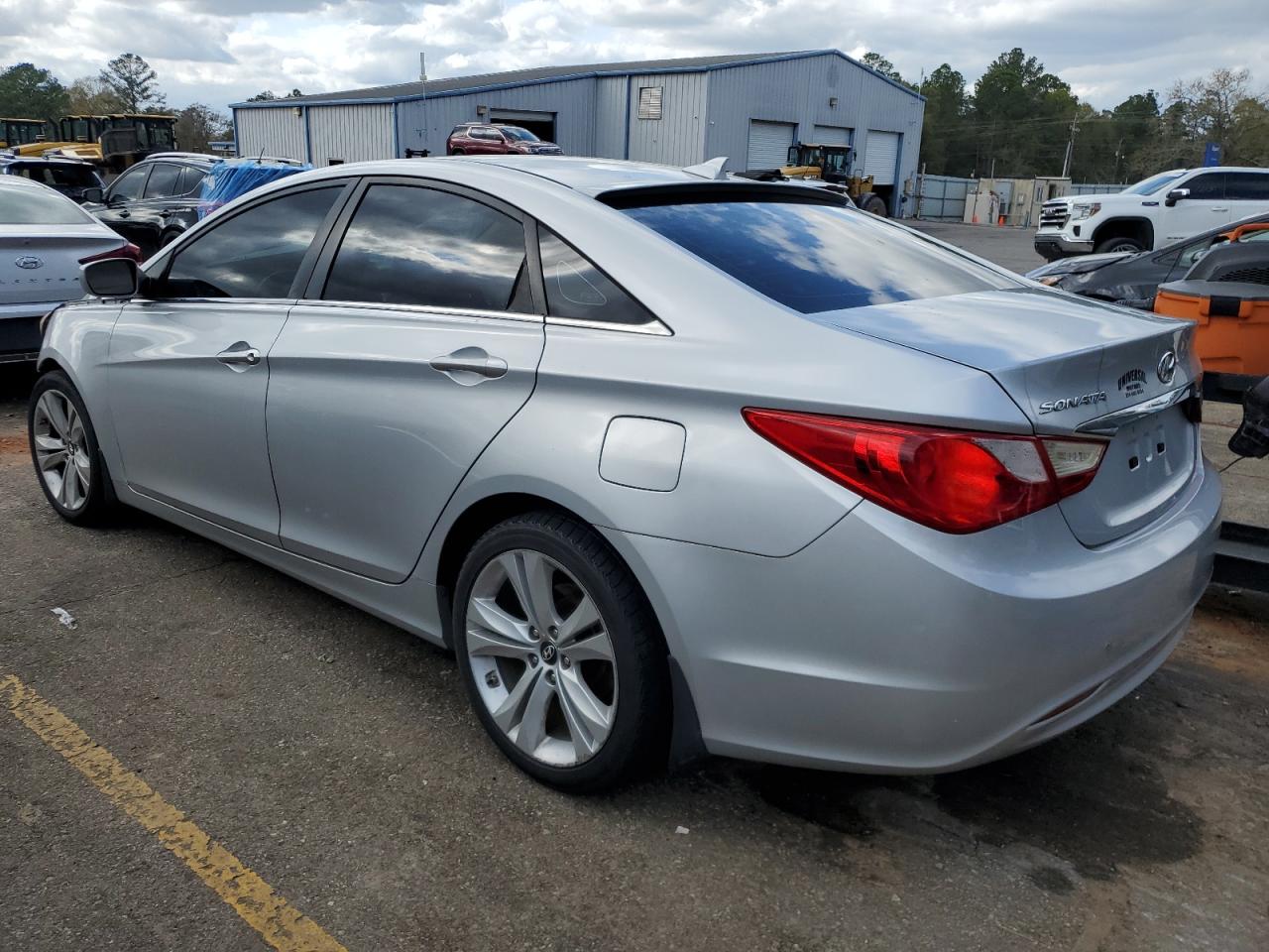 Lot #2535865788 2012 HYUNDAI SONATA GLS