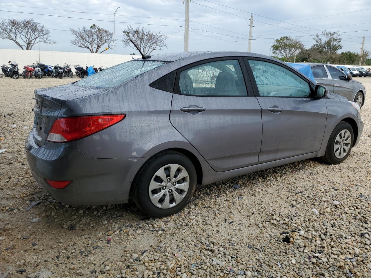 KMHCT4AE7HU193902 2017 Hyundai Accent Se