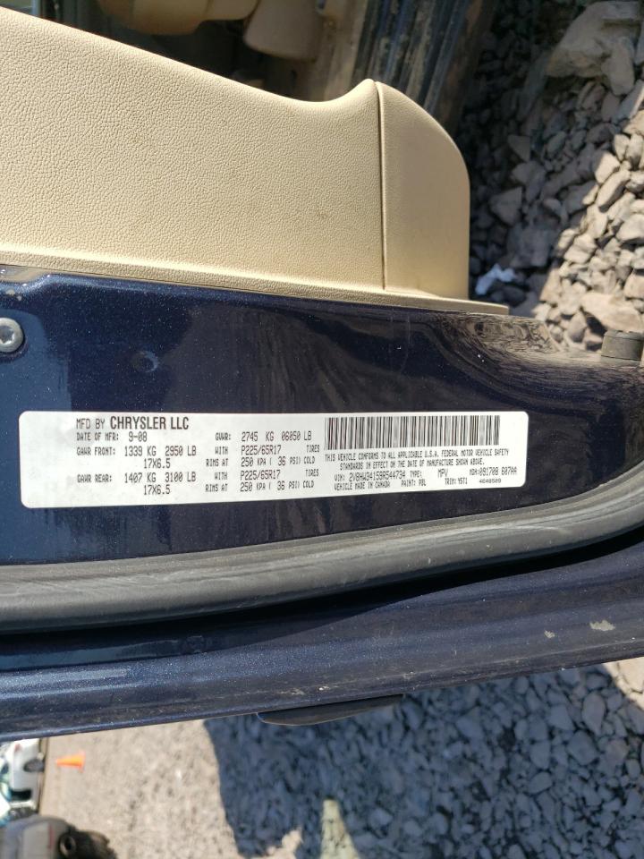 2V8HW34159R544734 2009 Volkswagen Routan Se