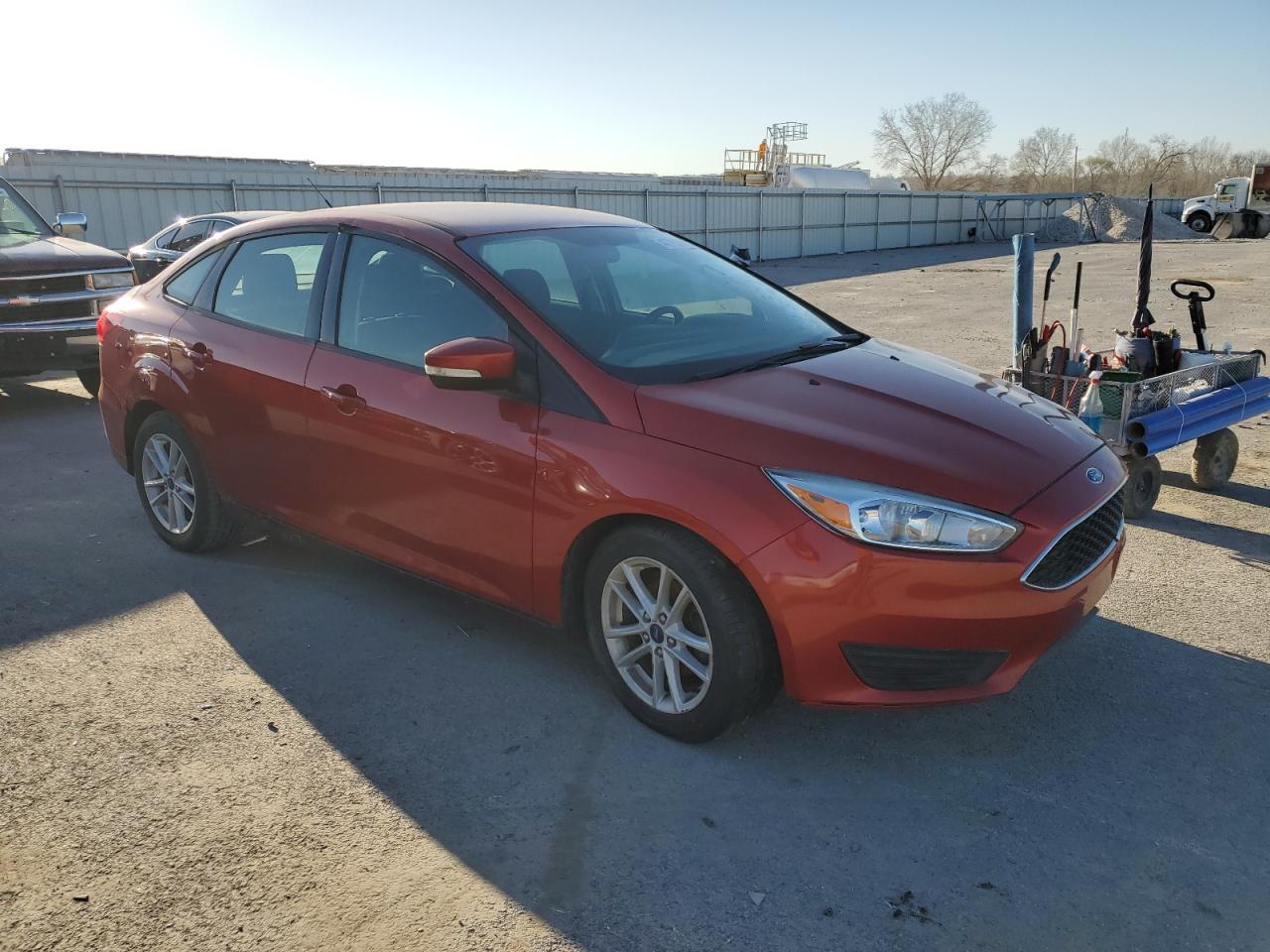 1FADP3F22JL200052 2018 Ford Focus Se