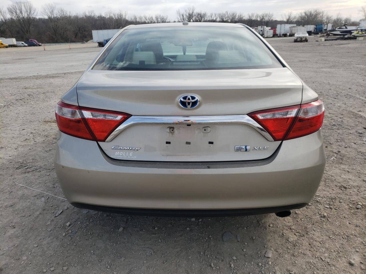 Lot #2429252661 2015 TOYOTA CAMRY HYBR