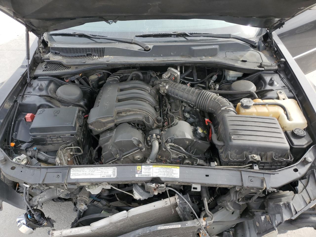 2C3CA4CD8AH198683 2010 Chrysler 300 Touring