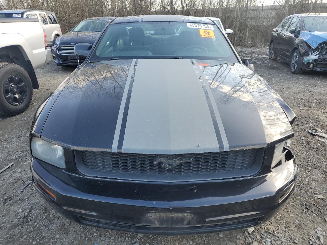 1ZVHT80N265106379 2006 Ford Mustang