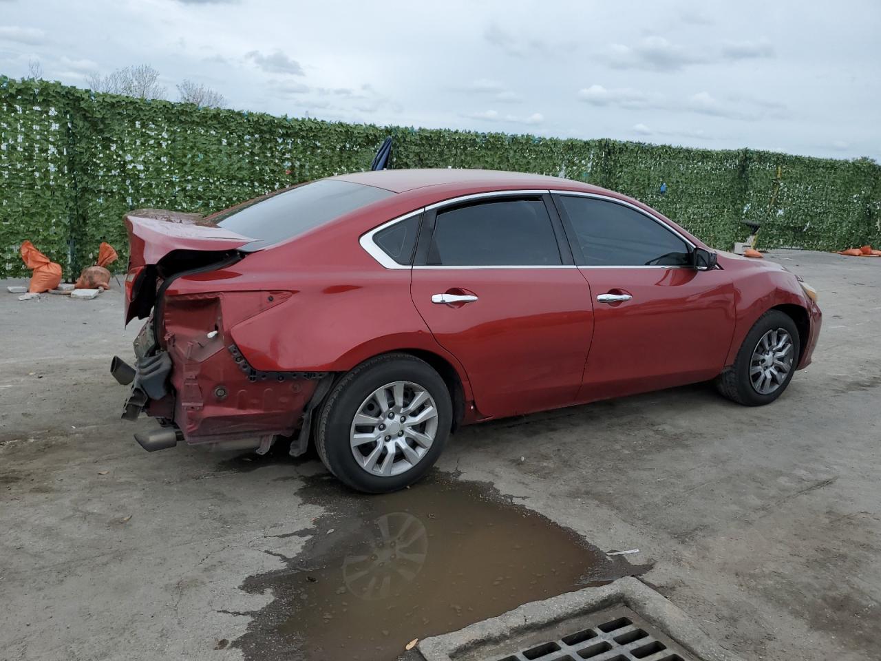 1N4AL3AP1GC192472 2016 Nissan Altima 2.5