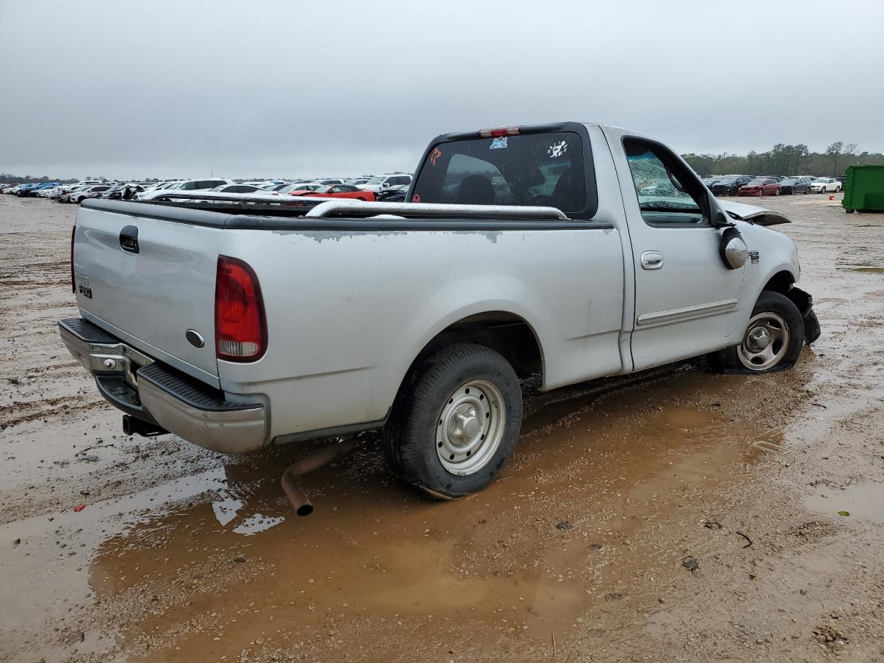 1FTRF17W2YNB62698 2000 Ford F150