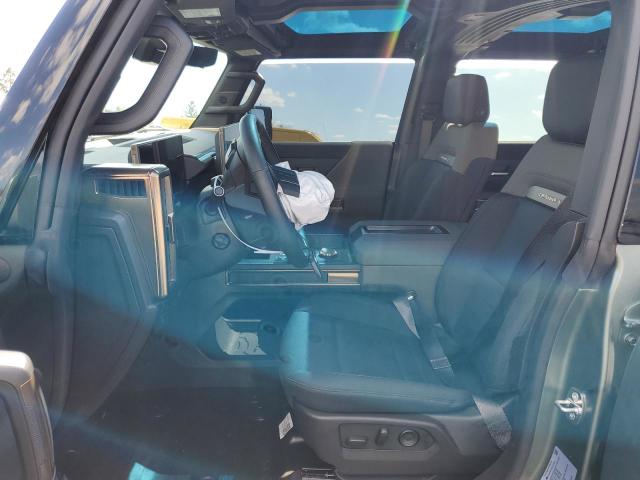 2024 GMC HUMMER SUV - 1GKB0RDC2RU102234