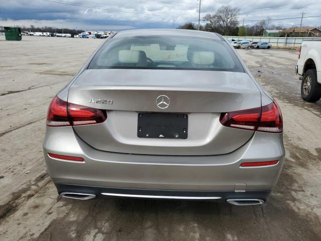 2019 Mercedes-Benz A 220 VIN: WDD3G4EB0KW001956 Lot: 47067884