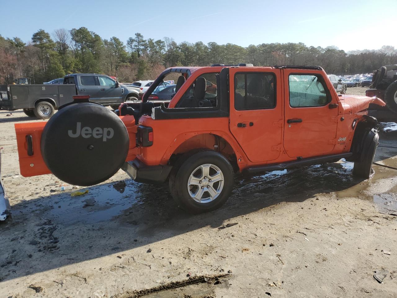 1C4HJXDG9KW626694 2019 Jeep Wrangler Unlimited Sport