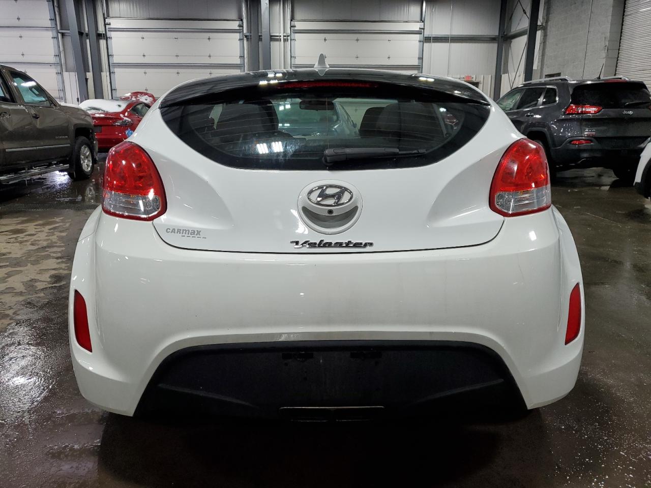 KMHTC6AD9GU264731 2016 Hyundai Veloster