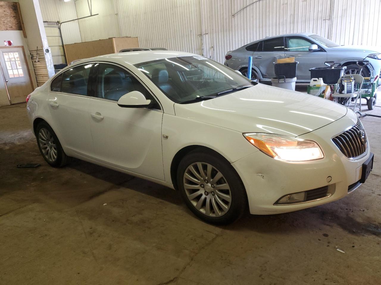 W04GN5EC3B1097119 2011 Buick Regal Cxl