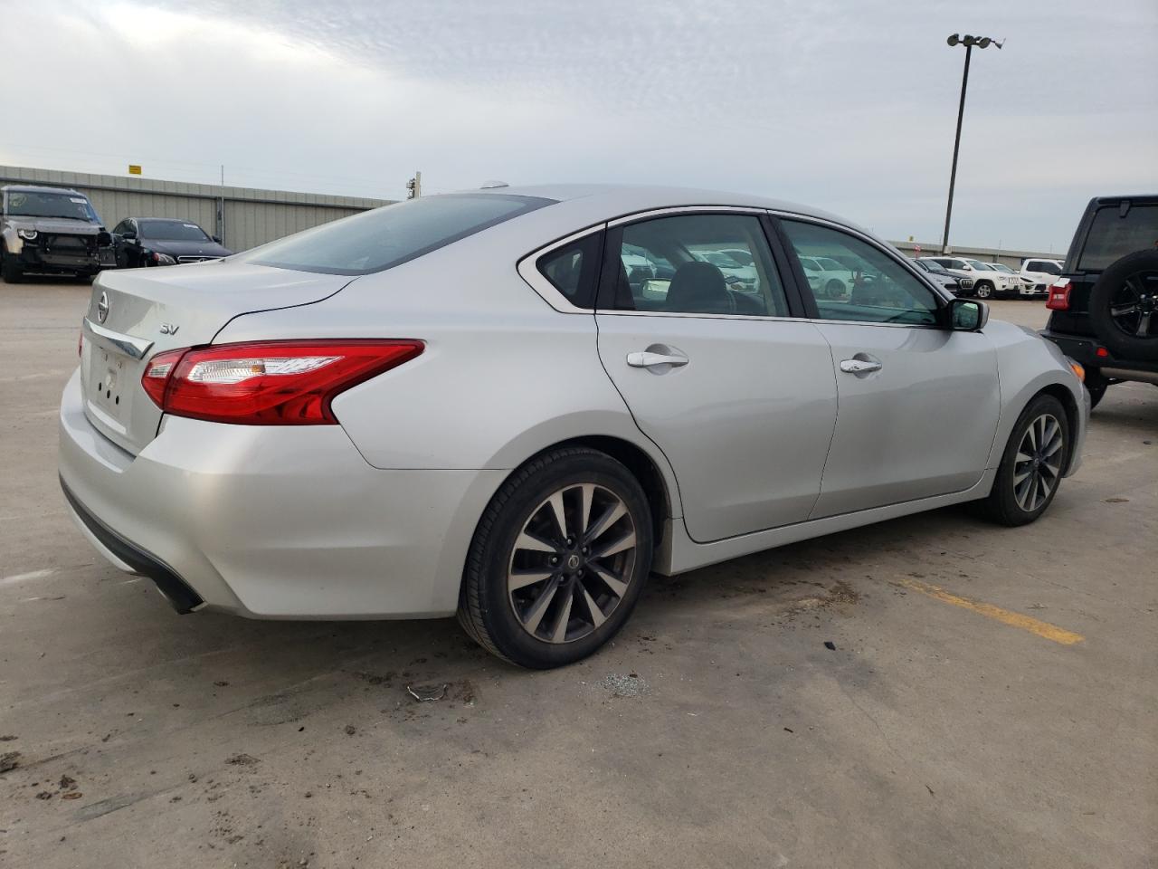 1N4AL3AP0HC216455 2017 Nissan Altima 2.5