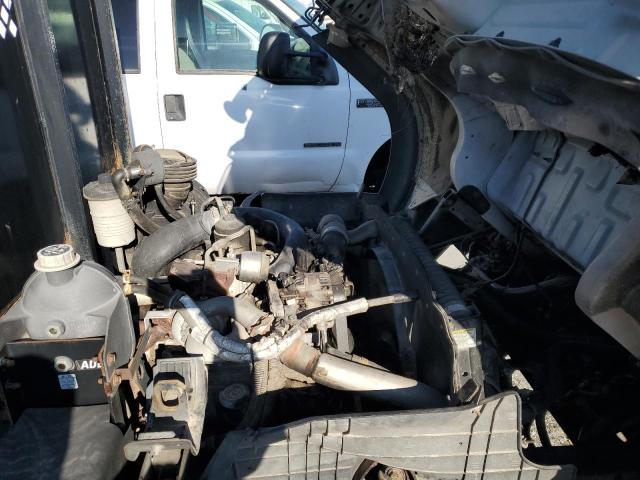 Lot #2452915452 2006 FORD LOW CAB FO salvage car