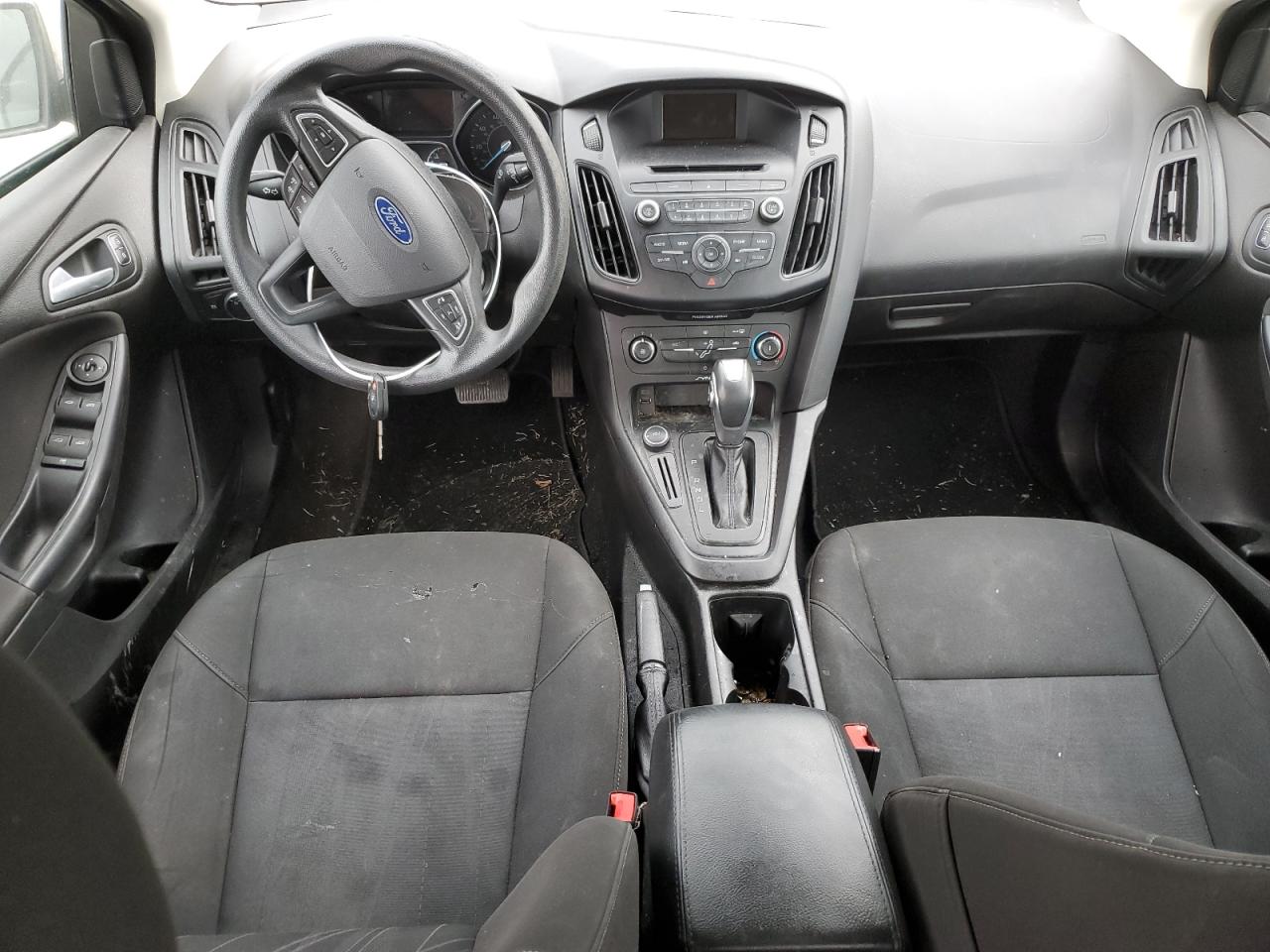 1FADP3F28FL282764 2015 Ford Focus Se