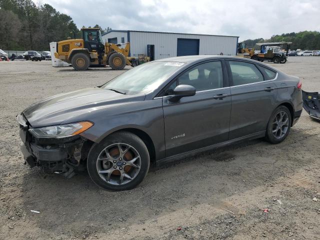 Lot #2489787899 2019 FORD FUSION SE salvage car