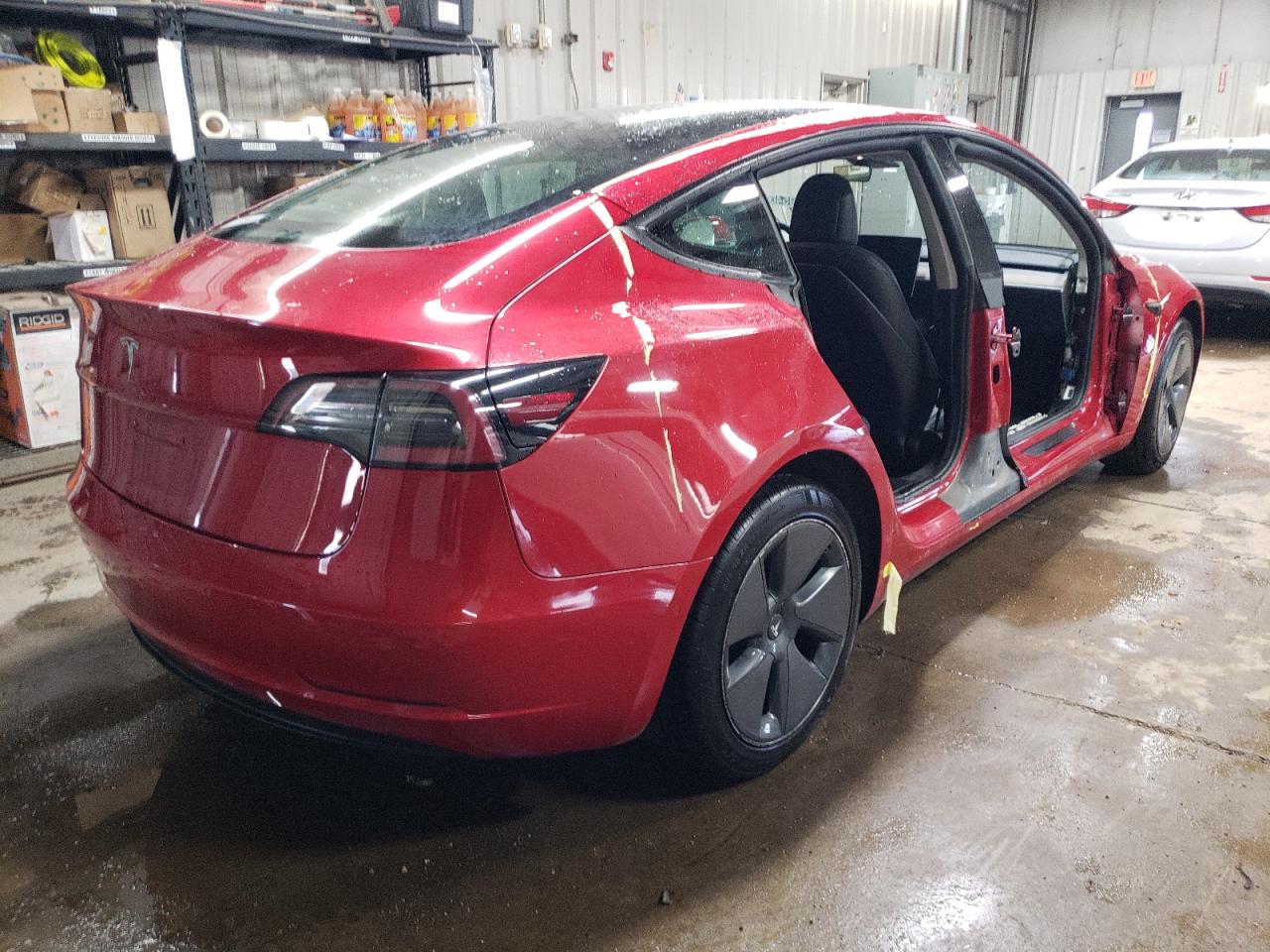 5YJ3E1EA7NF370358 2022 Tesla Model 3