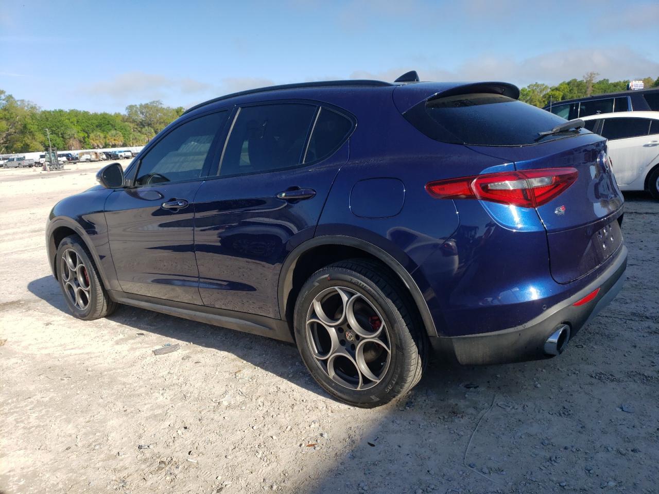 zasfakpnxj7b98882 ZASFAKPNXJ7B98882 2018 Alfa Romeo Stelvio Sport