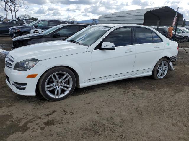 VIN WDDGF4HB8DA816860 2013 Mercedes-Benz C-Class, 250 no.1