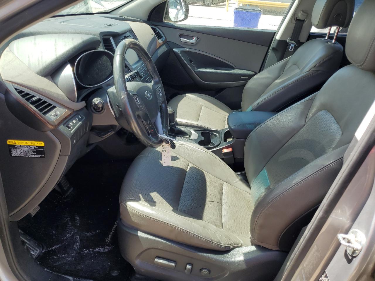 KM8SN4HF9HU206573 2017 Hyundai Santa Fe Se