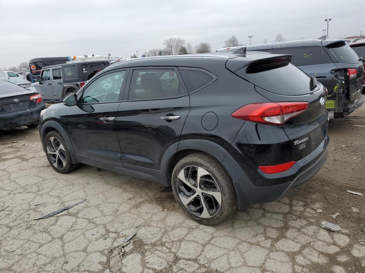 2016 Hyundai Tucson Limited vin: KM8J33A21GU027638