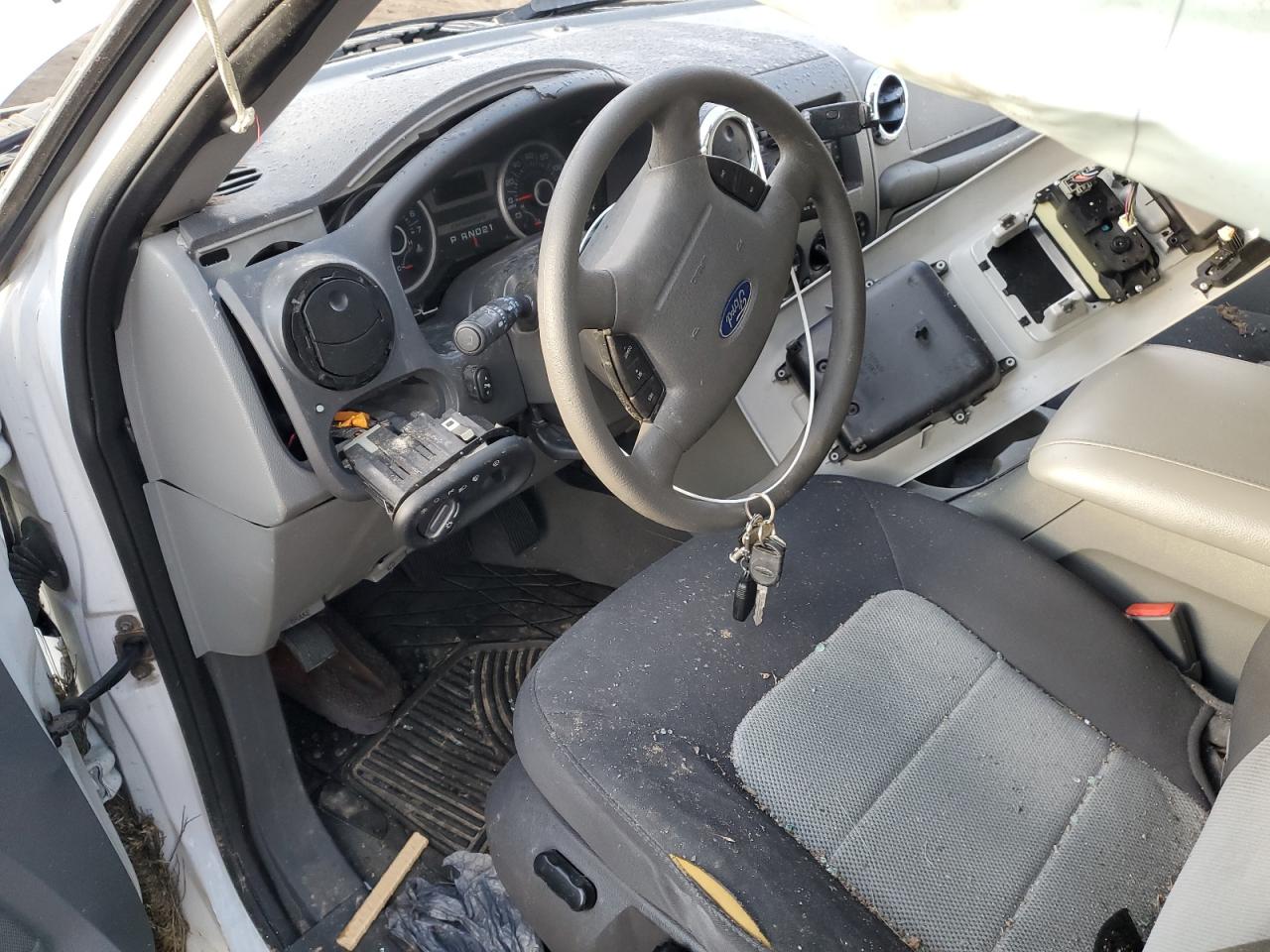 1FMFU16575LA85833 2005 Ford Expedition Xlt