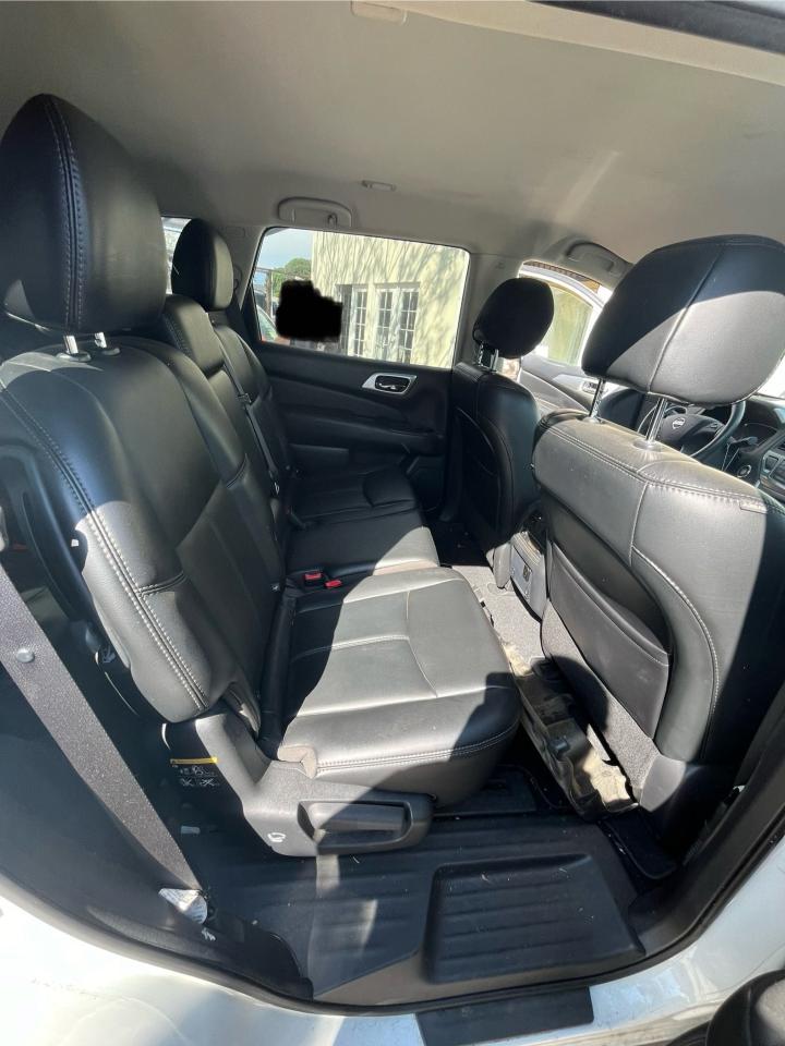 VIN: 5N1DR2MM3HC609105 2017 NISSAN PATHFINDER