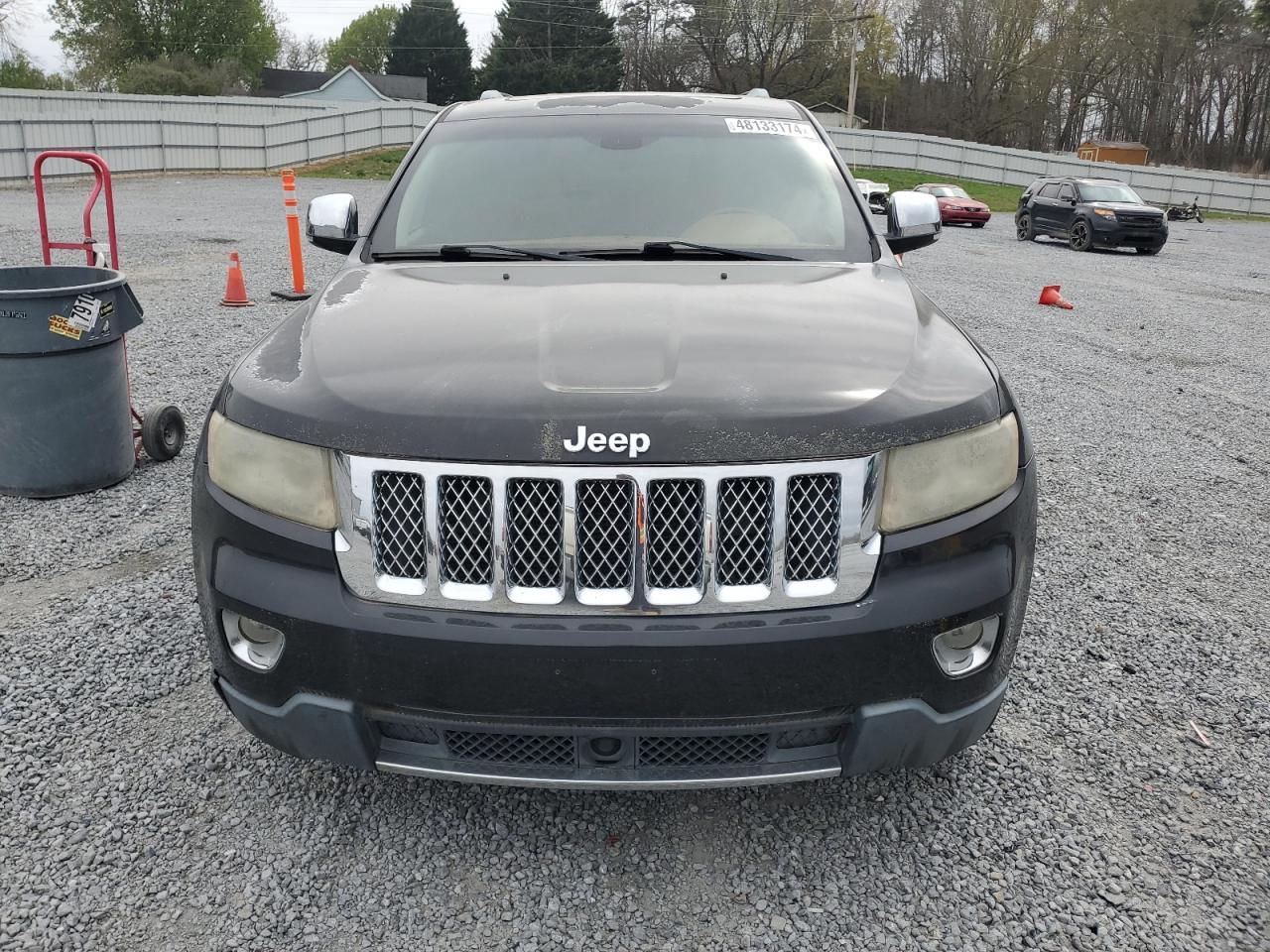 1J4RS6GT8BC690922 2011 Jeep Grand Cherokee Overland