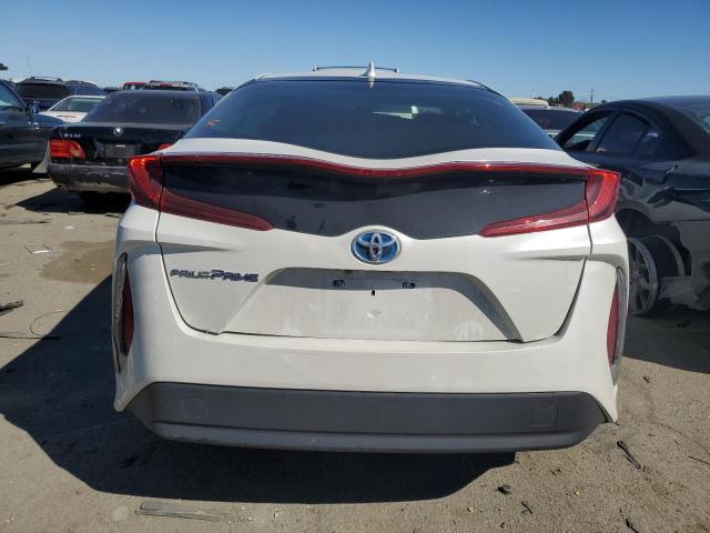 2018 Toyota Prius Prime VIN: JTDKARFP5J3086694 Lot: 46612654