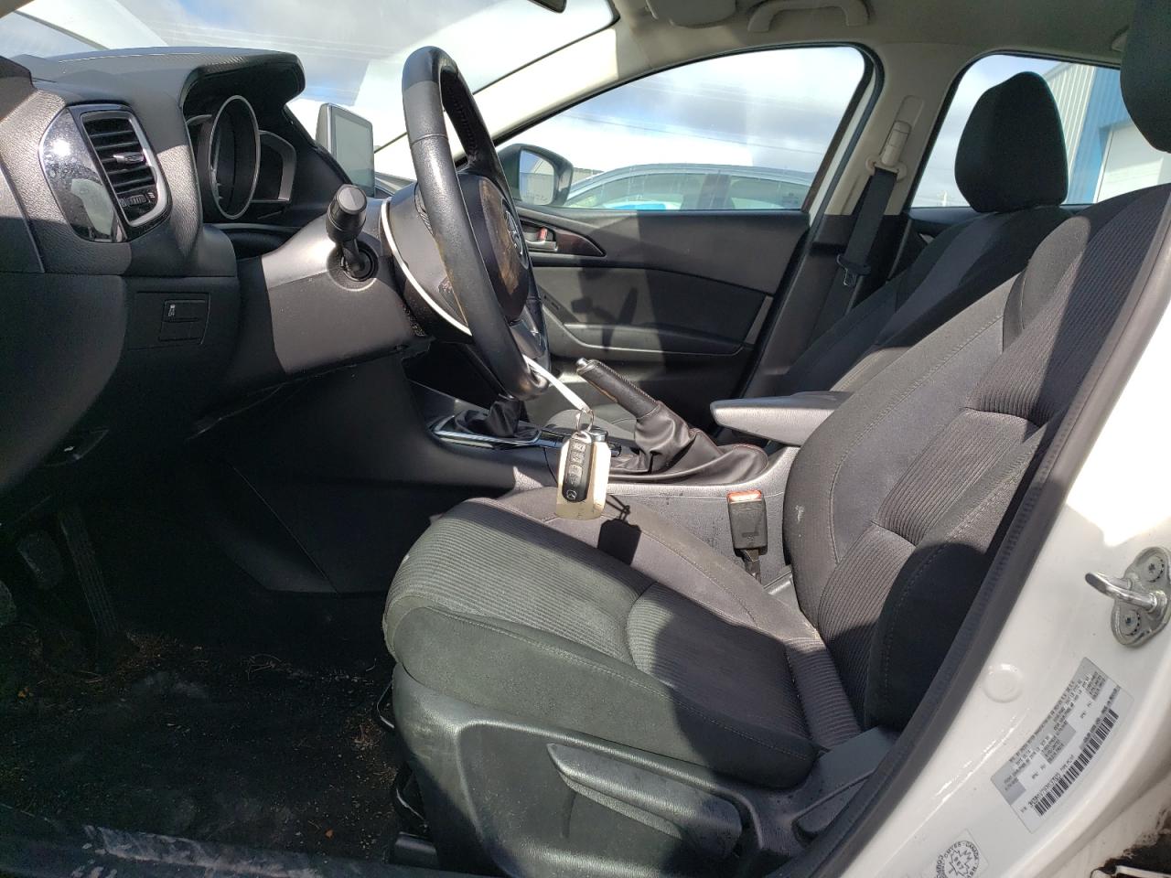 3MZBM1V71FM137623 2015 Mazda 3 Touring