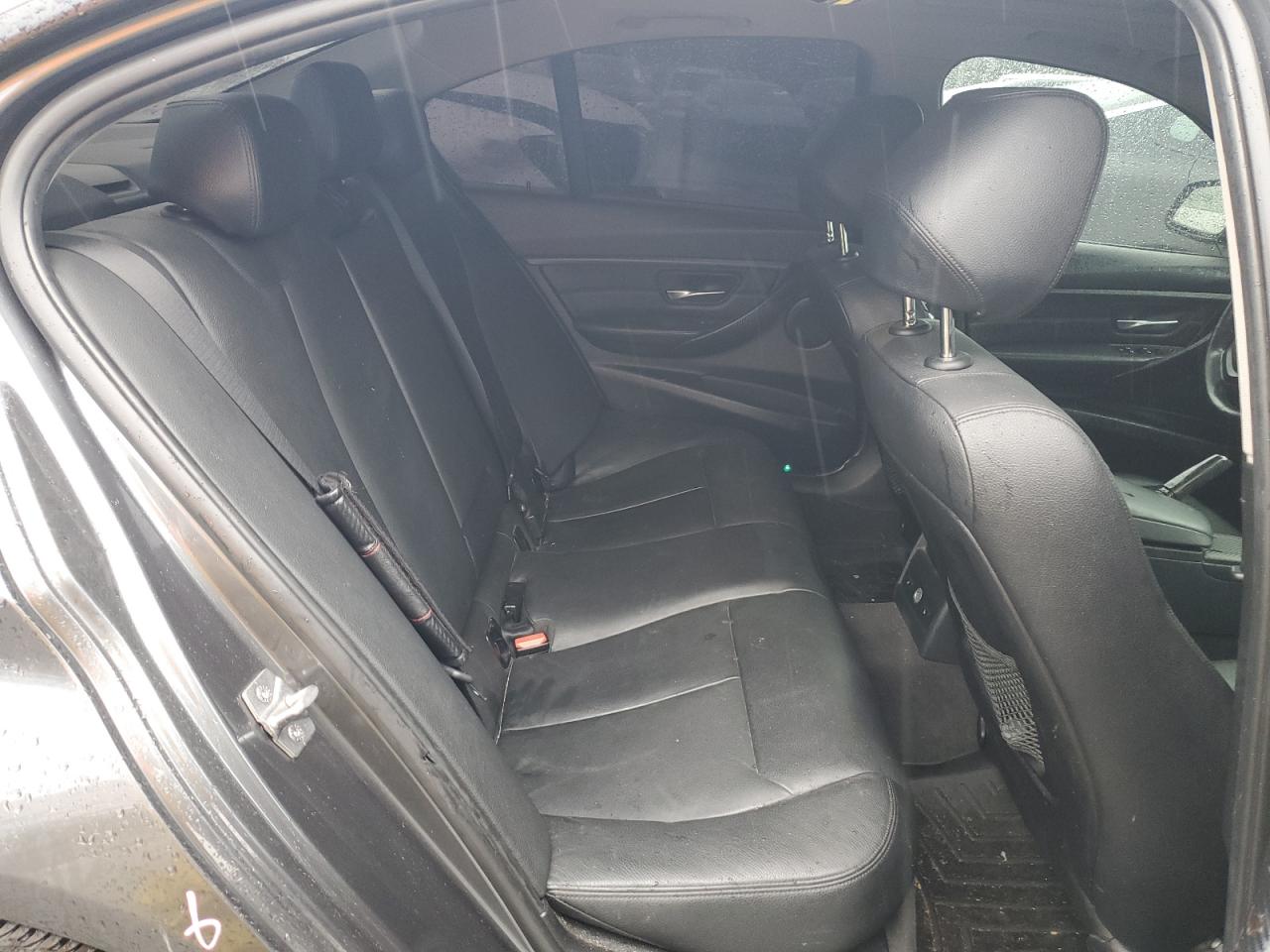 WBA3B5C5XDF592745 2013 BMW 328 Xi Sulev