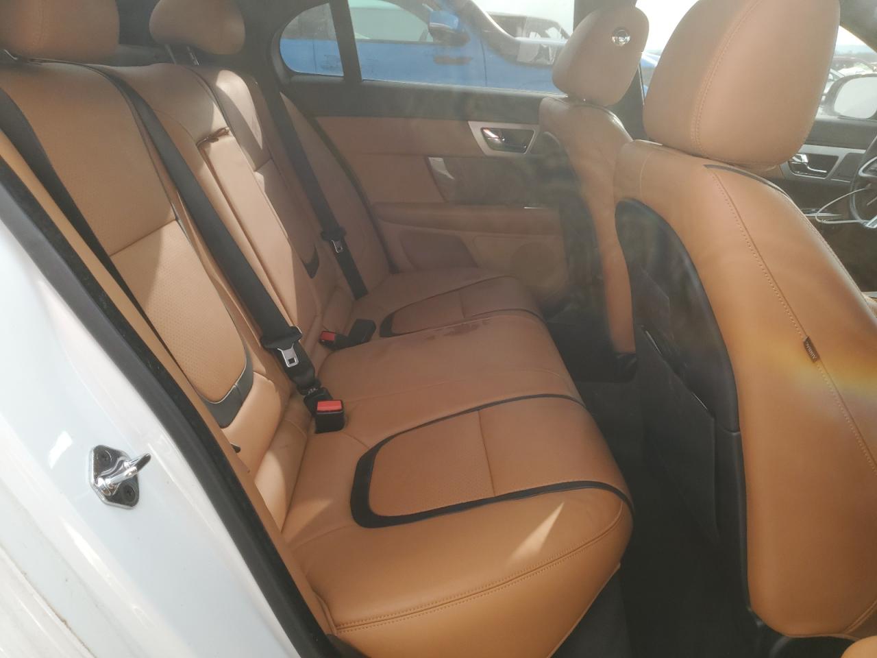 sajwa0ex5e8u28881 SAJWA0EX5E8U28881 2014 Jaguar Xf