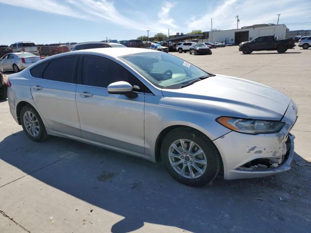 2018 Ford Fusion S VIN: 3FA6P0G71JR267535 Lot: 48653594