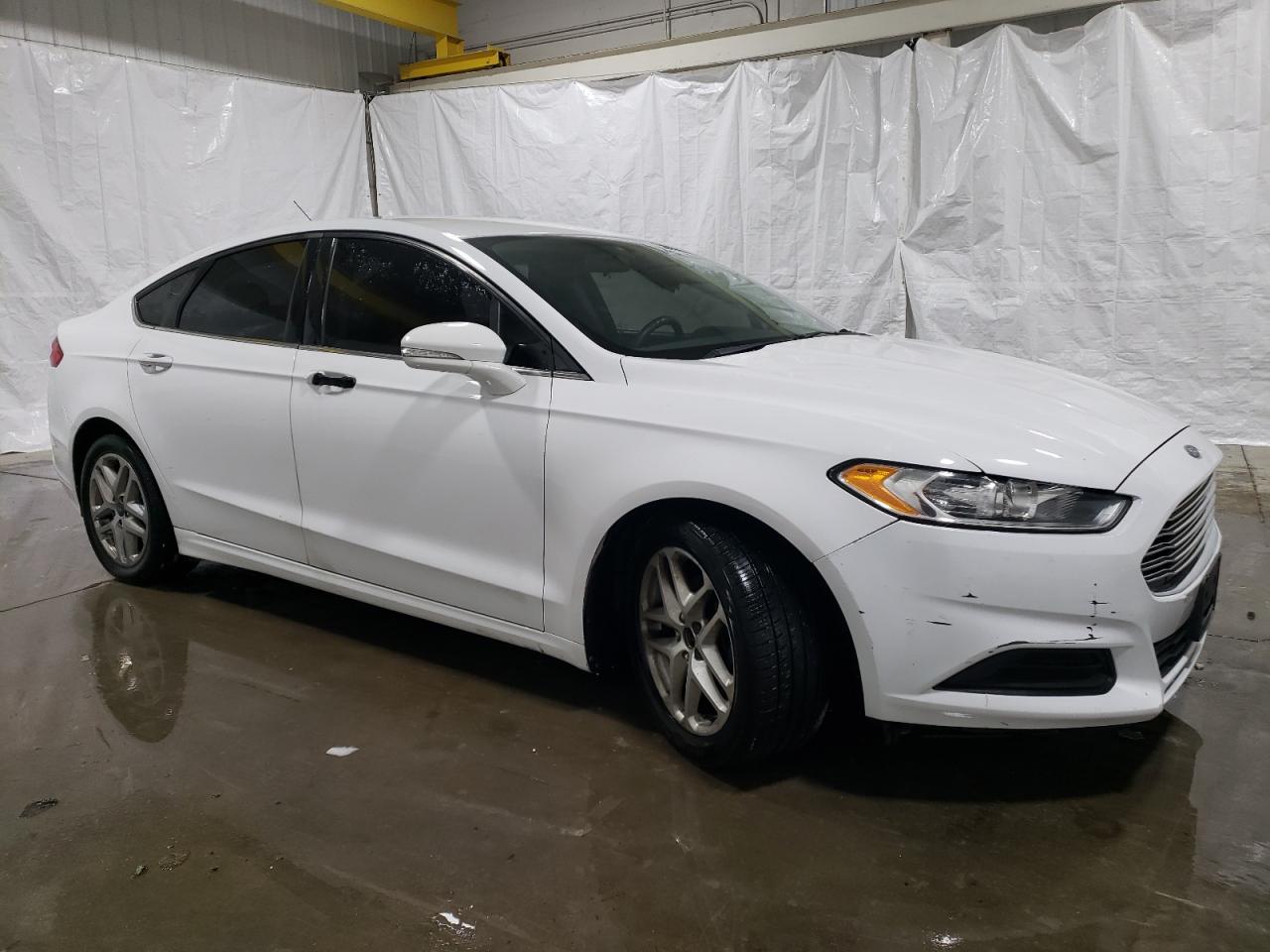 1FA6P0H79E5352713 2014 Ford Fusion Se