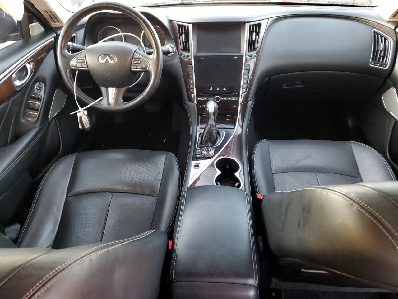 JN1EV7AP0HM730977 2017 Infiniti Q50 Premium