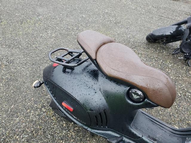 2016 VESPA 946 ZAPM808G0G5000572