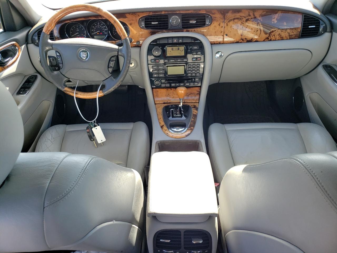 SAJWA79C65SG44938 2005 Jaguar Xj8 L