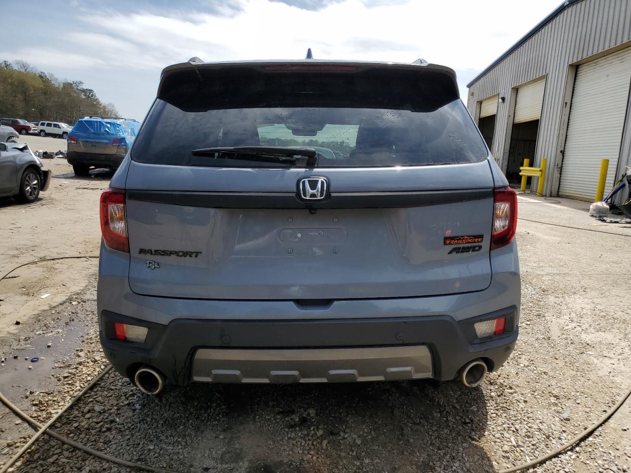 2022 Honda Passport Trail Sport vin: 5FNYF8H66NB001025