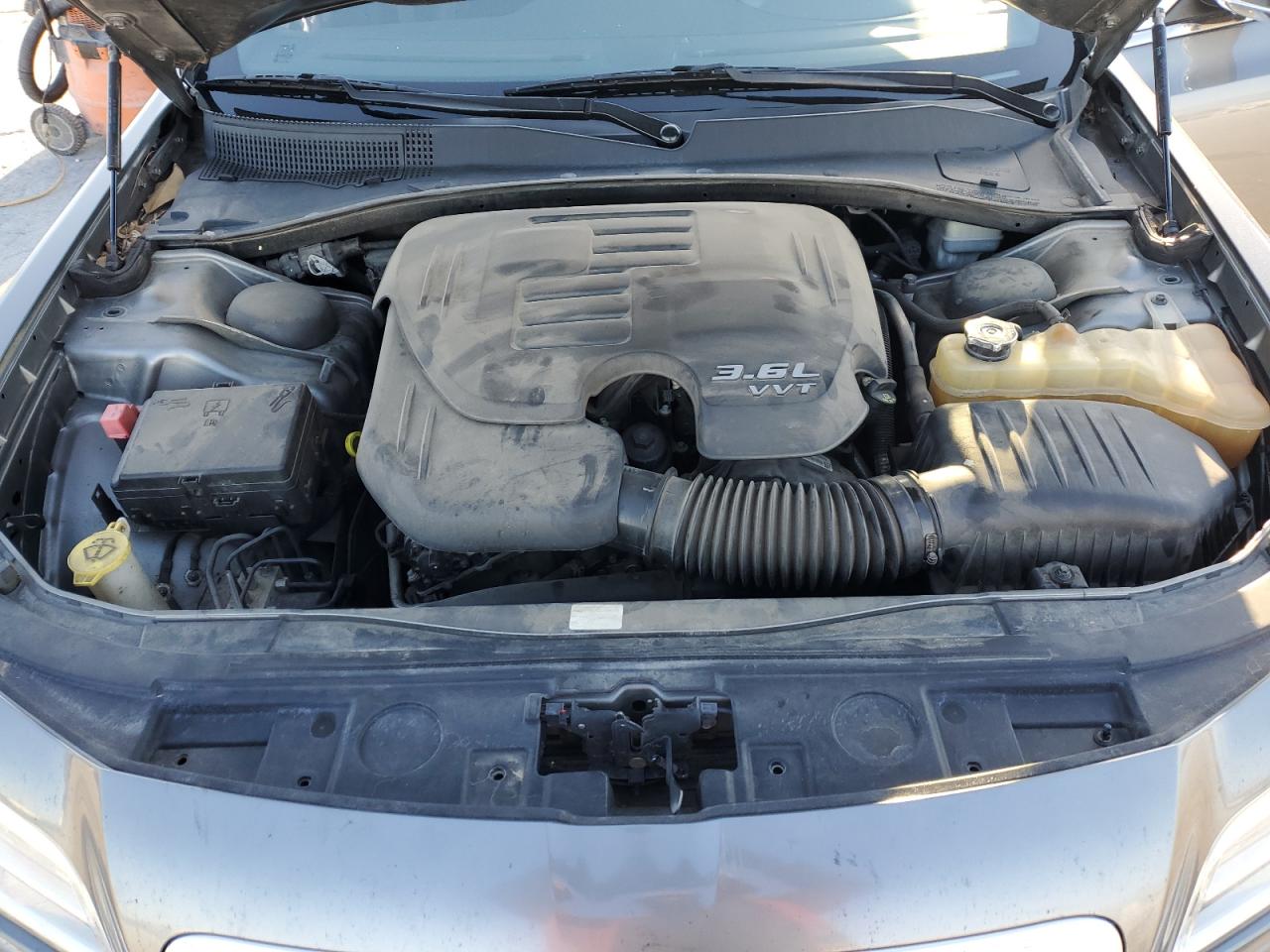 2C3CCACG7CH205869 2012 Chrysler 300 Limited