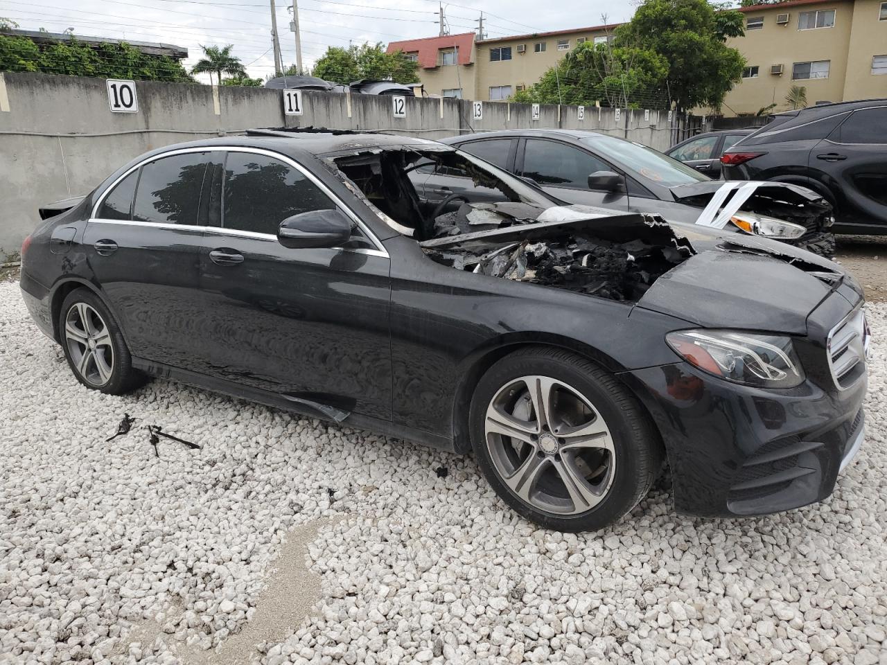 WDDZF4JB8HA168610 2017 Mercedes-Benz E 300