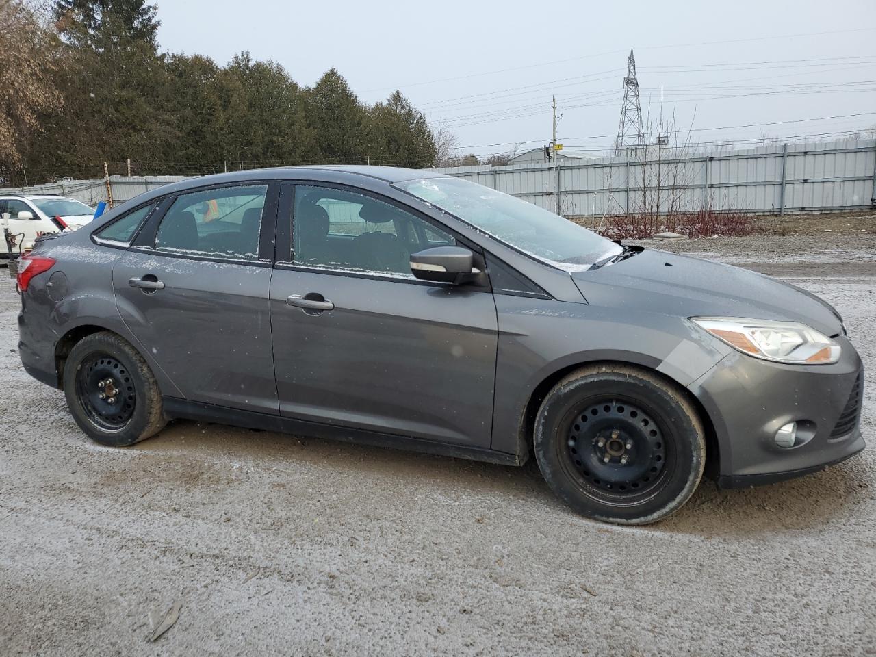 1FADP3F2XDL356439 2013 Ford Focus Se