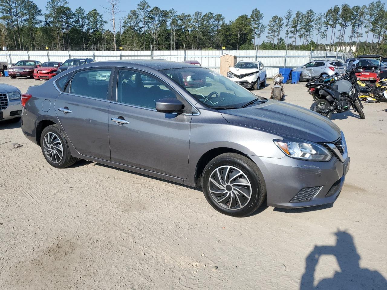 VIN: 3N1AB7AP1KY360845 2019 NISSAN SENTRA