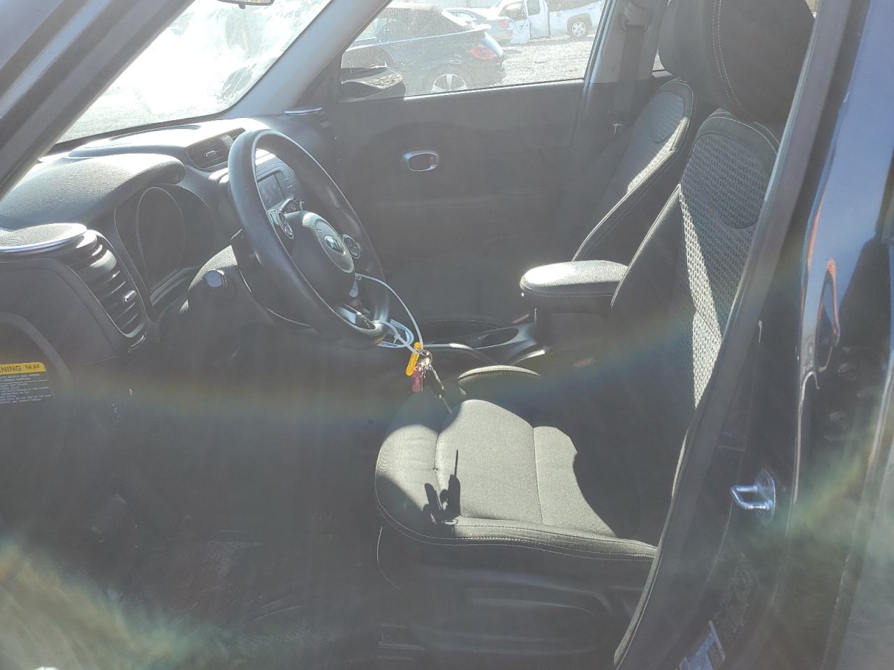 KIA SOUL + -
