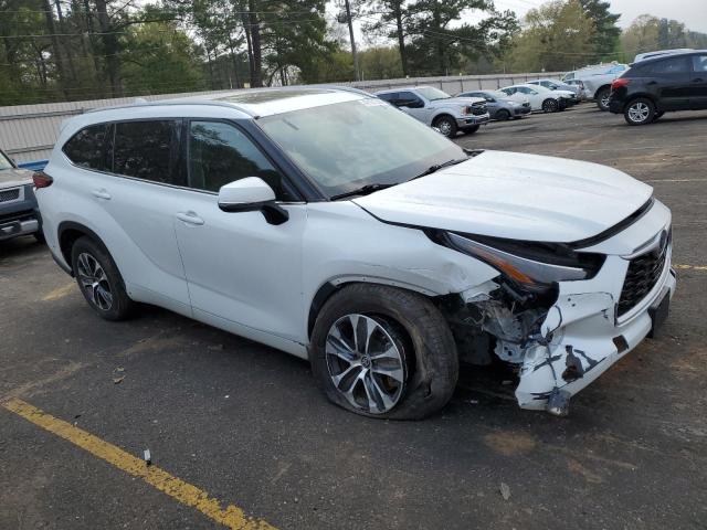 5TDGARAH8NS514445 2022 Toyota Highlander Hybrid Xle