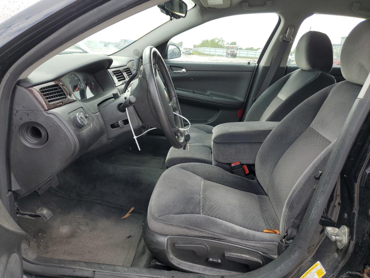 2G1WB5E33C1267302 2012 Chevrolet Impala Lt