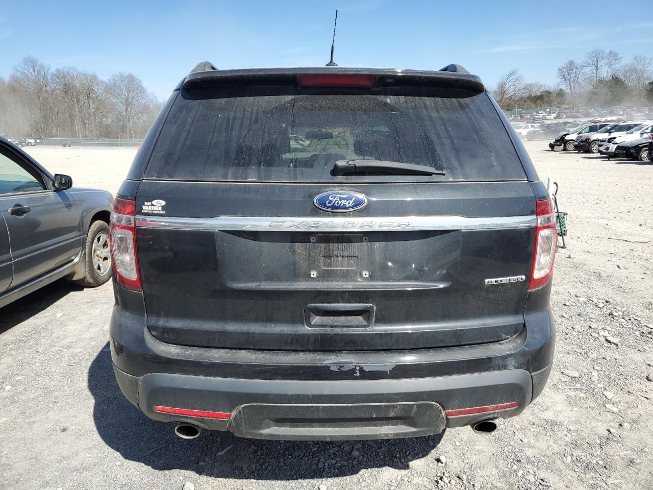 2015 Ford Explorer vin: 1FM5K7B84FGA18881