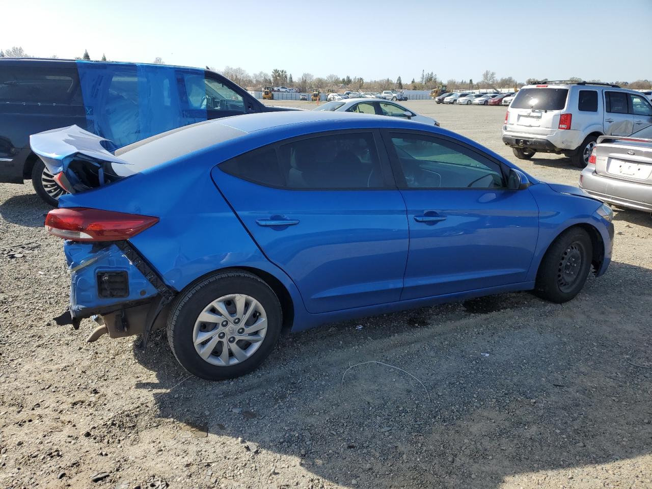 2018 Hyundai Elantra Se vin: KMHD74LF9JU581279