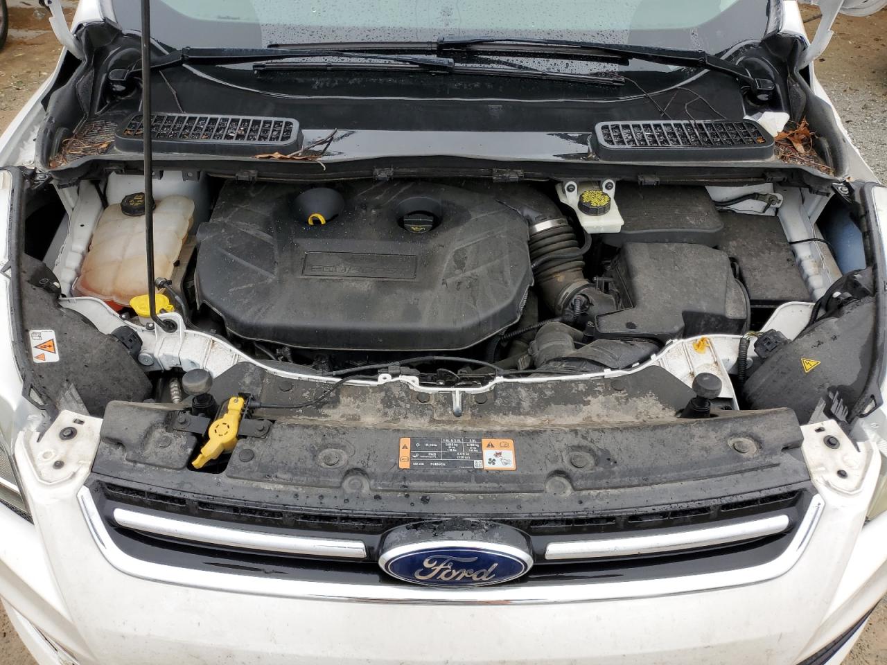 1FMCU9J92EUE32250 2014 Ford Escape Titanium