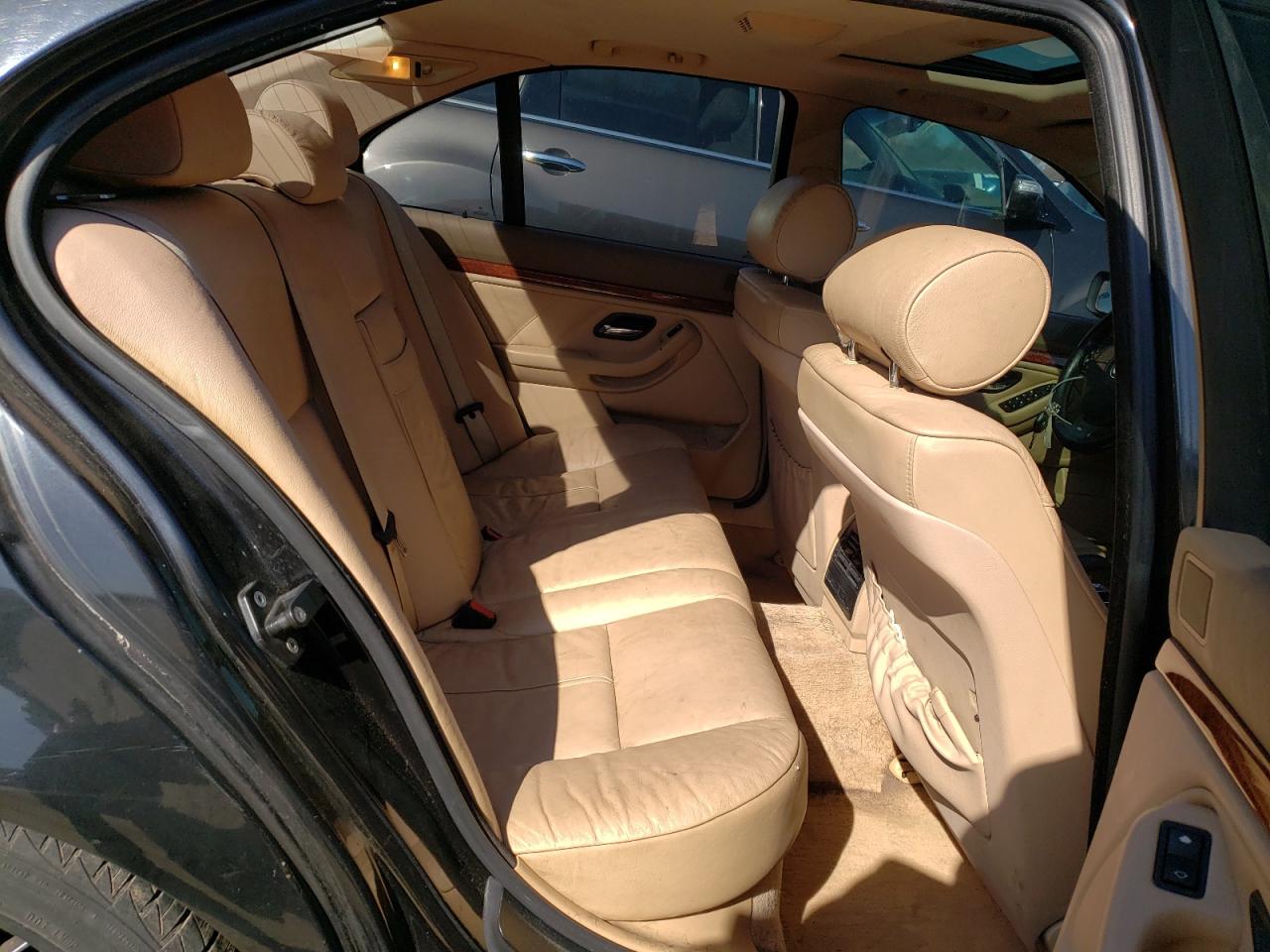 WBADM6345YGU20733 2000 BMW 528 I Automatic